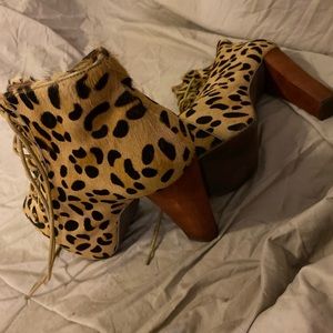 Jeffrey Campbell Size 8